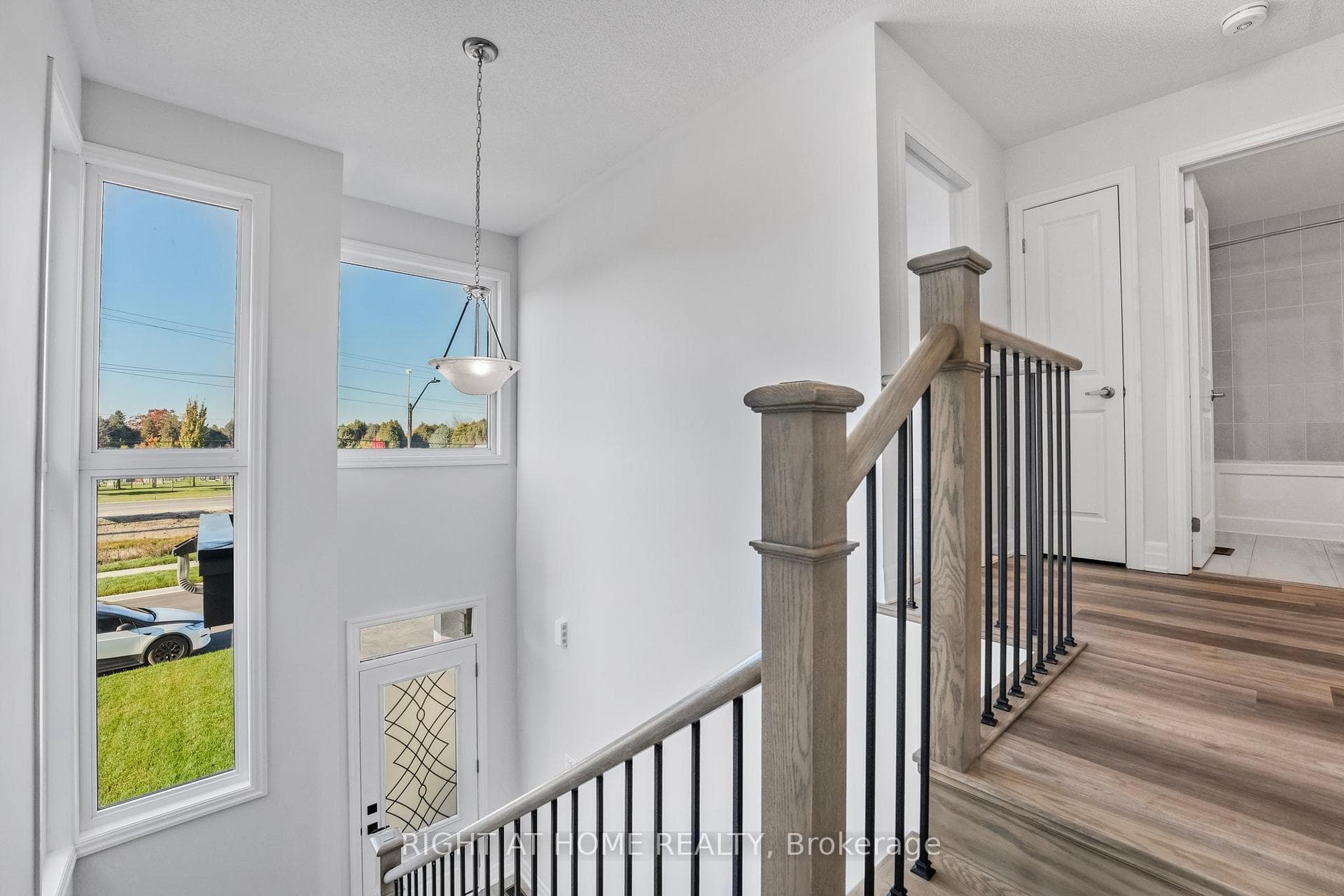 43 Federica Crescent photo 21