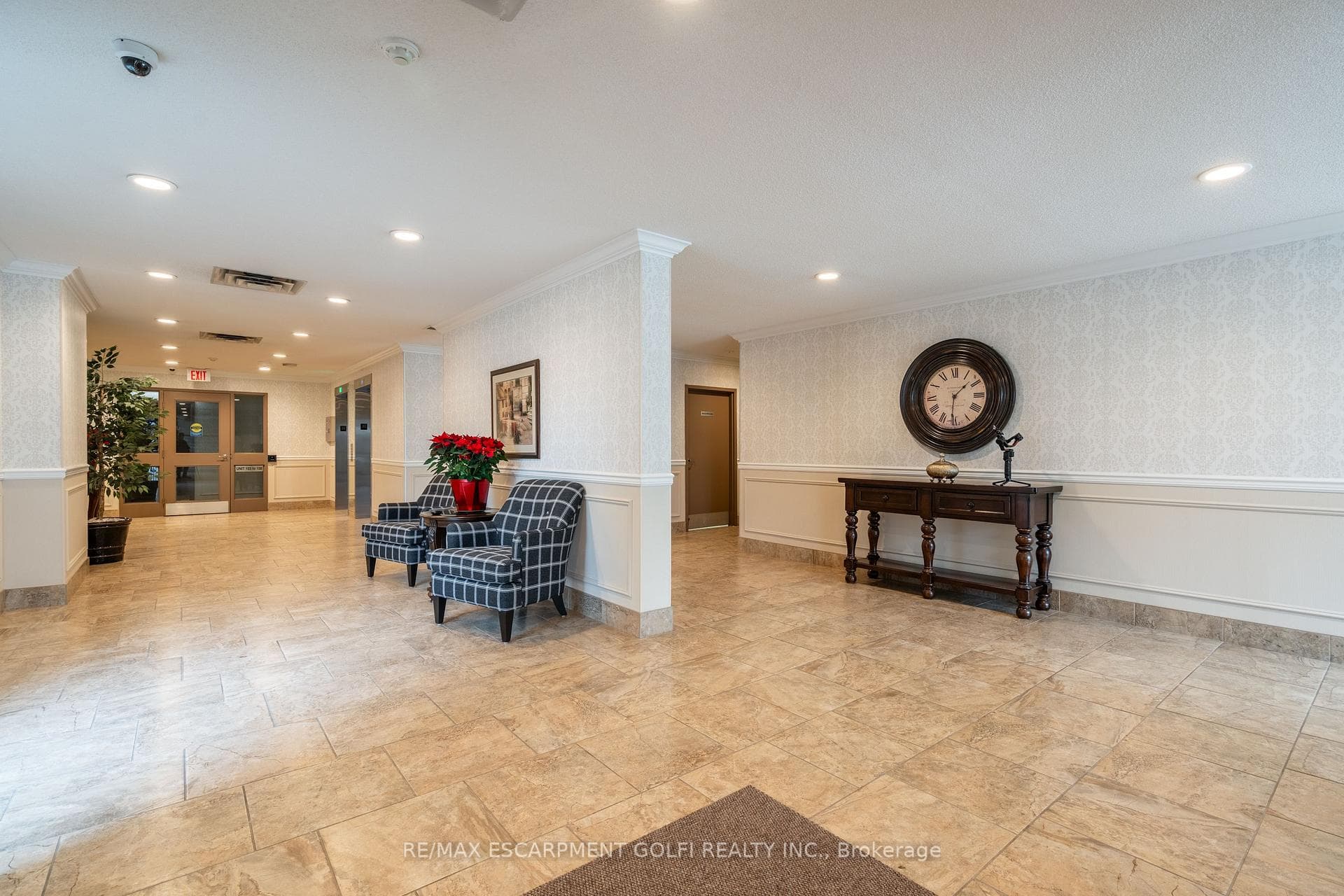 5070 Pinedale Avenue Unit 1207 photo 4