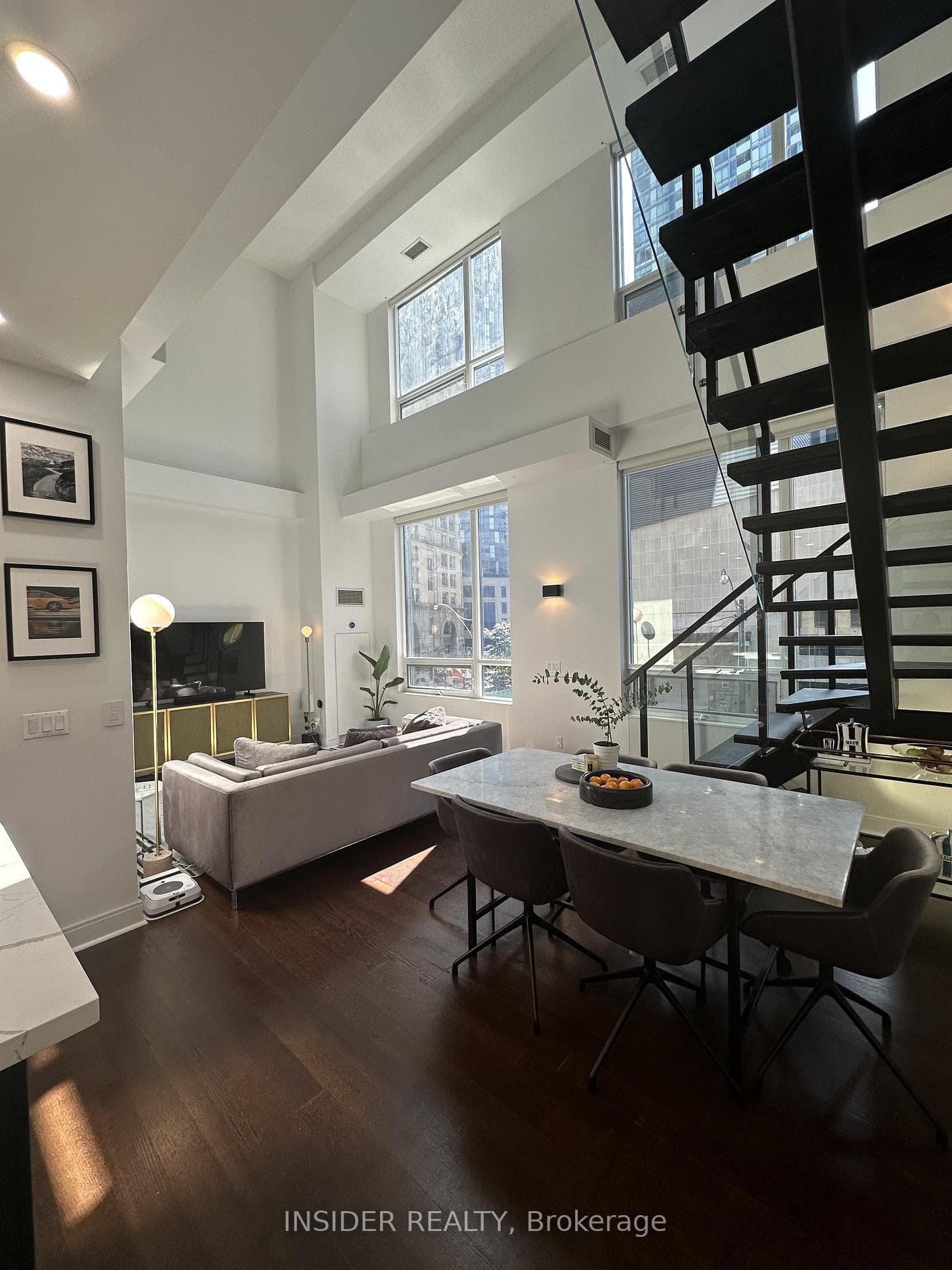 1 Scott Street Unit 203 photo 2