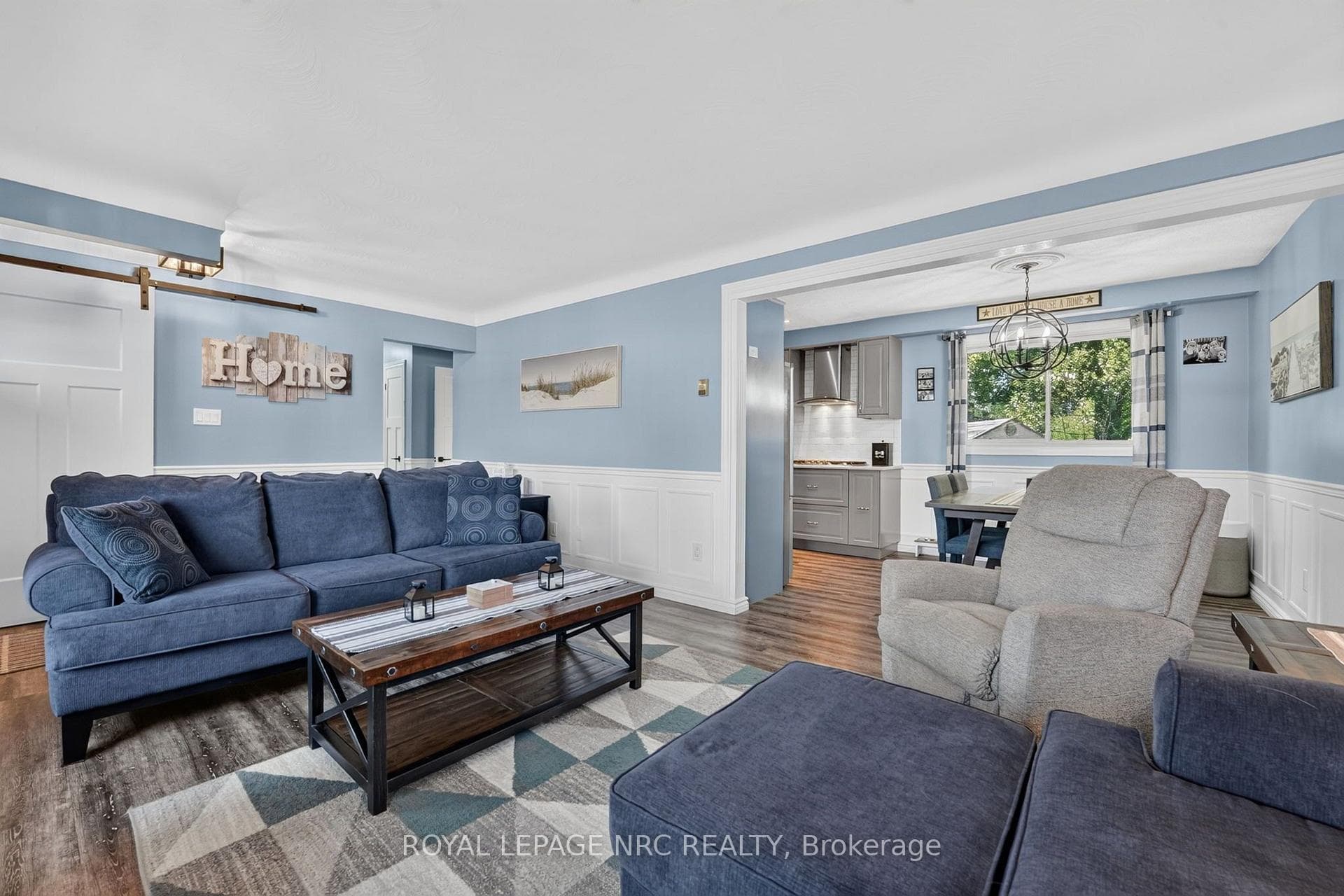 32 St George Court photo 9