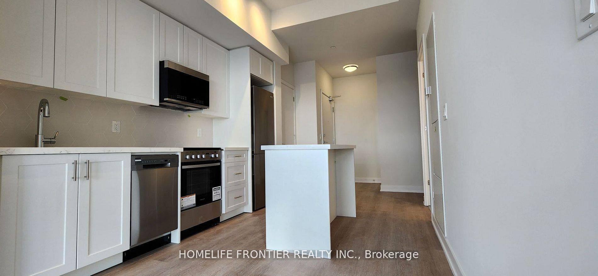 15 Ellerslie Avenue Unit 1407 photo 7