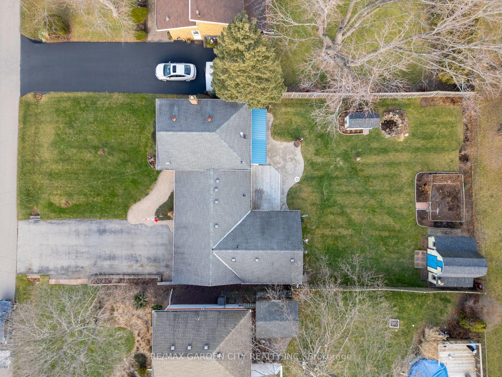 4 BENDAMERE Drive photo 38