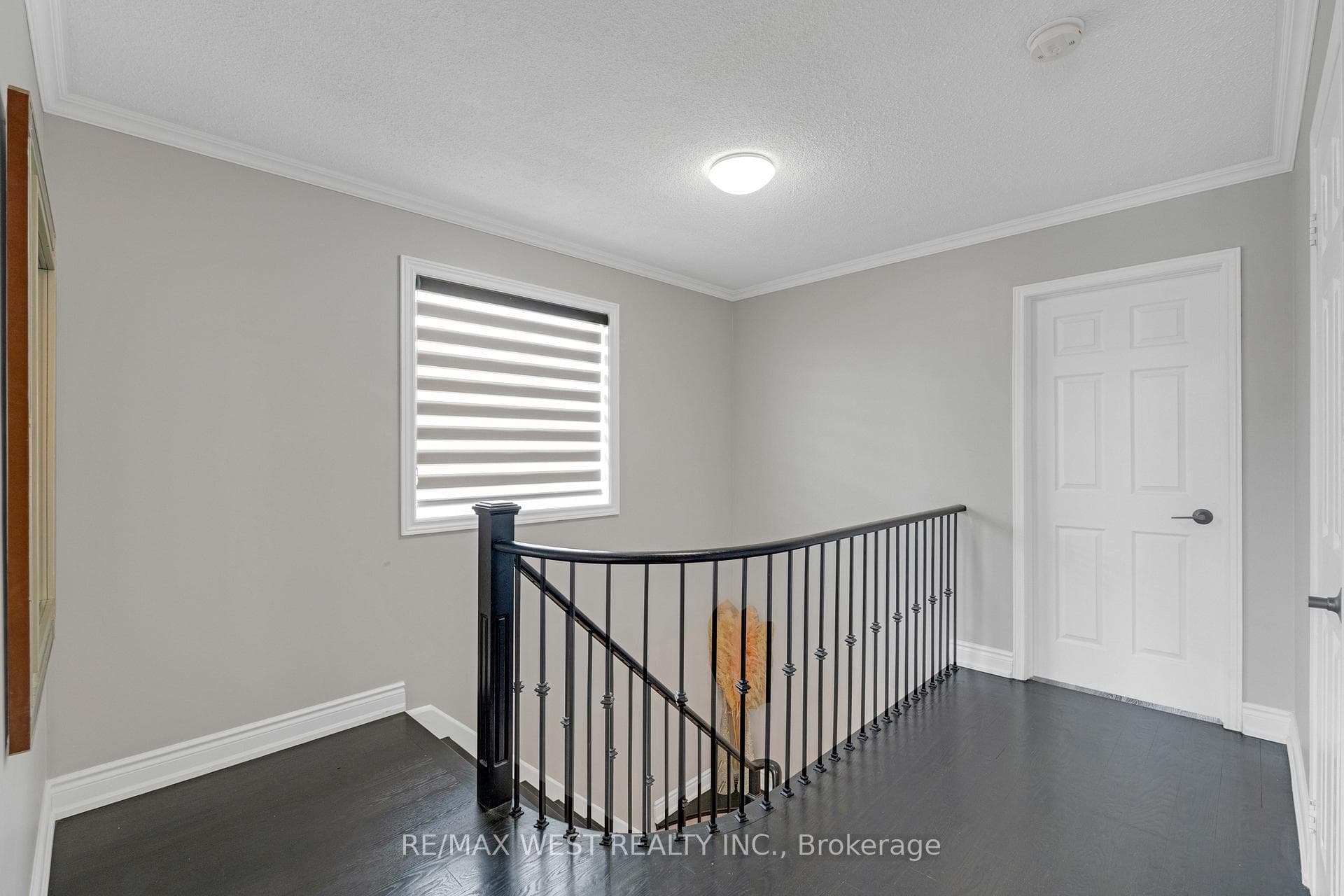 101 Cedargrove Road photo 23