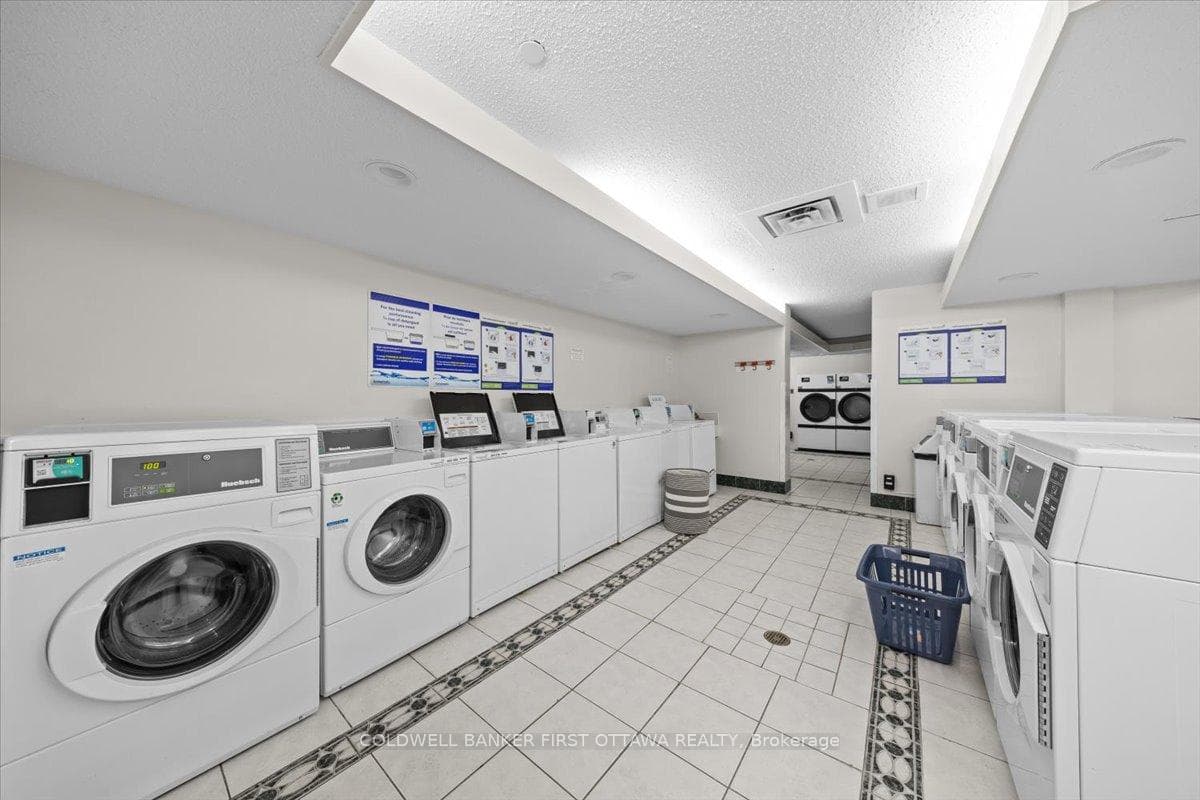 1171 AMBLESIDE Drive Unit 808 photo 31