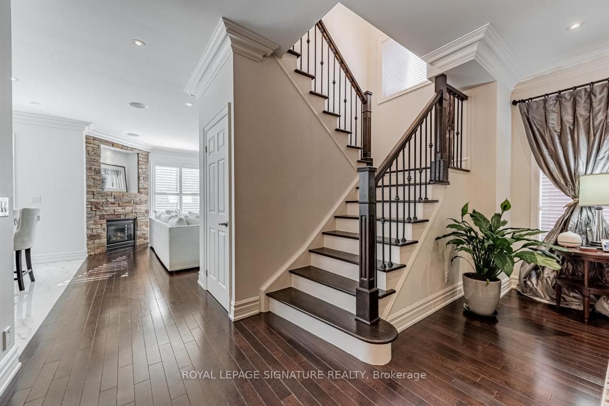 67 Ivy Jay Crescent photo 15