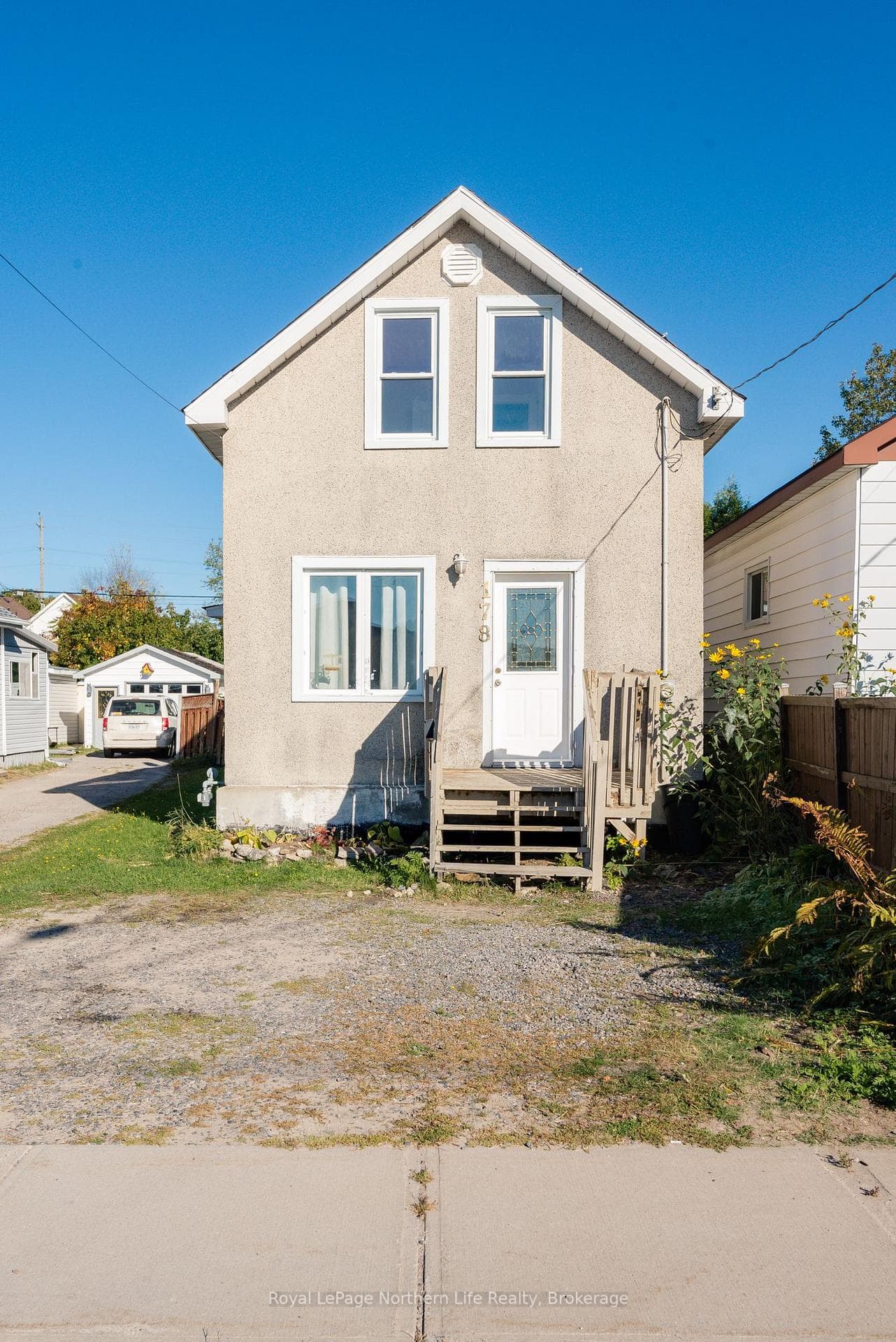 178 Victoria Street photo 2