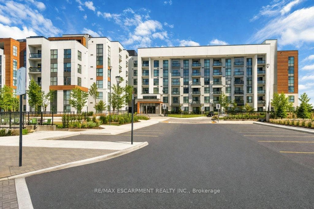 480 Gordon Krantz Avenue Unit 303 photo 1