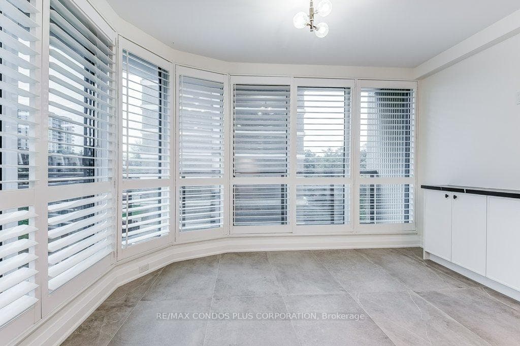 40 Rosehill Avenue Unit 301 photo 19
