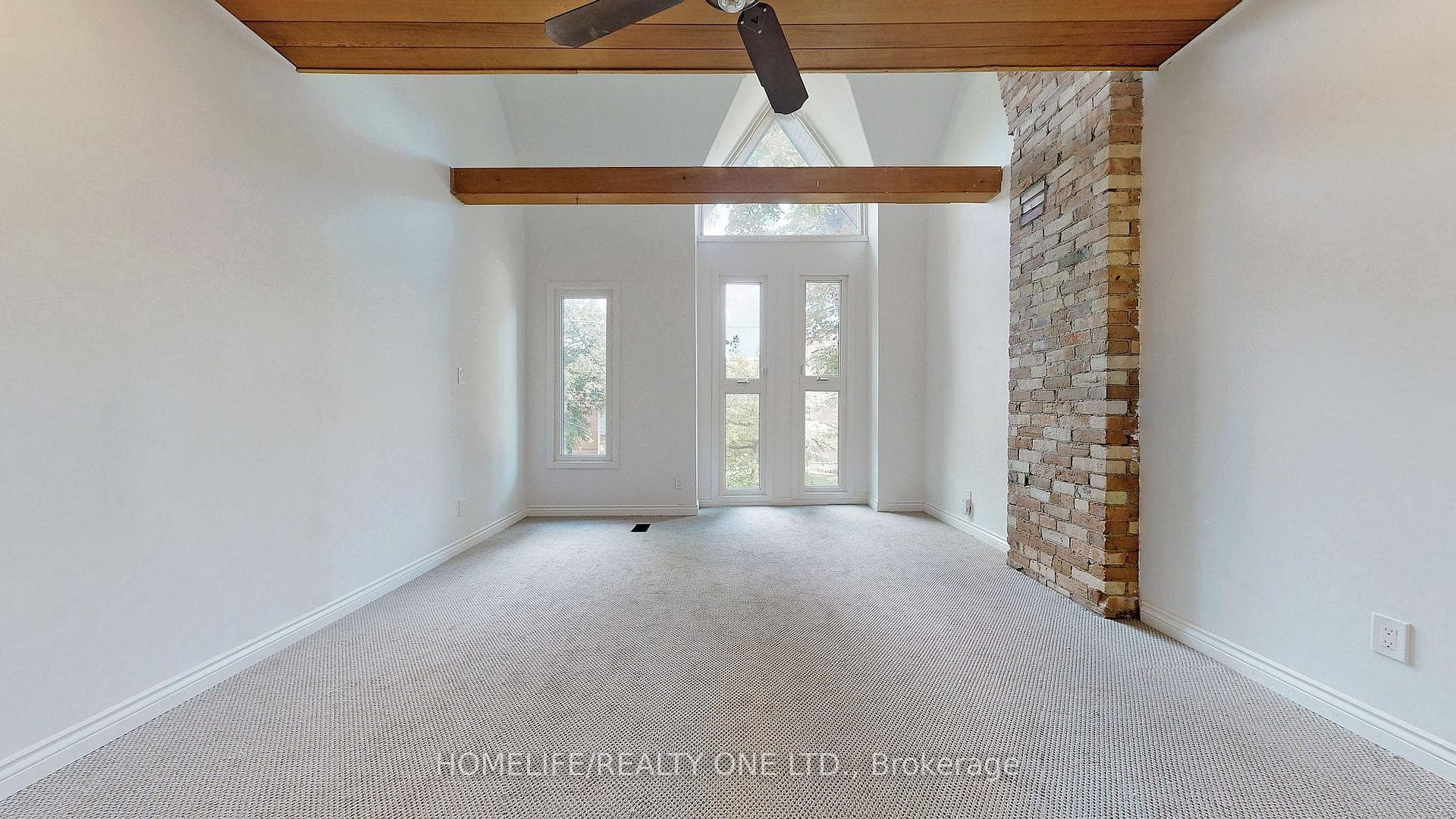 312 Berkeley Street photo 16
