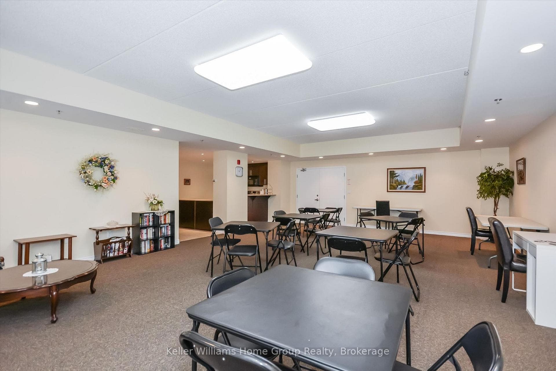 308 Watson Parkway Unit 114 photo 33