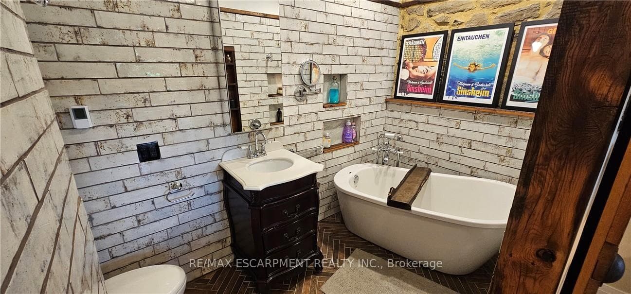 665 RIDGE Road photo 24