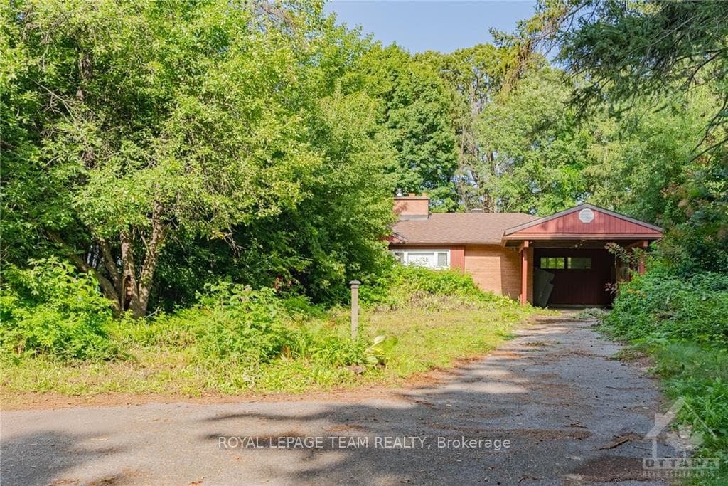 1917 PRINCE OF WALES Drive photo 2
