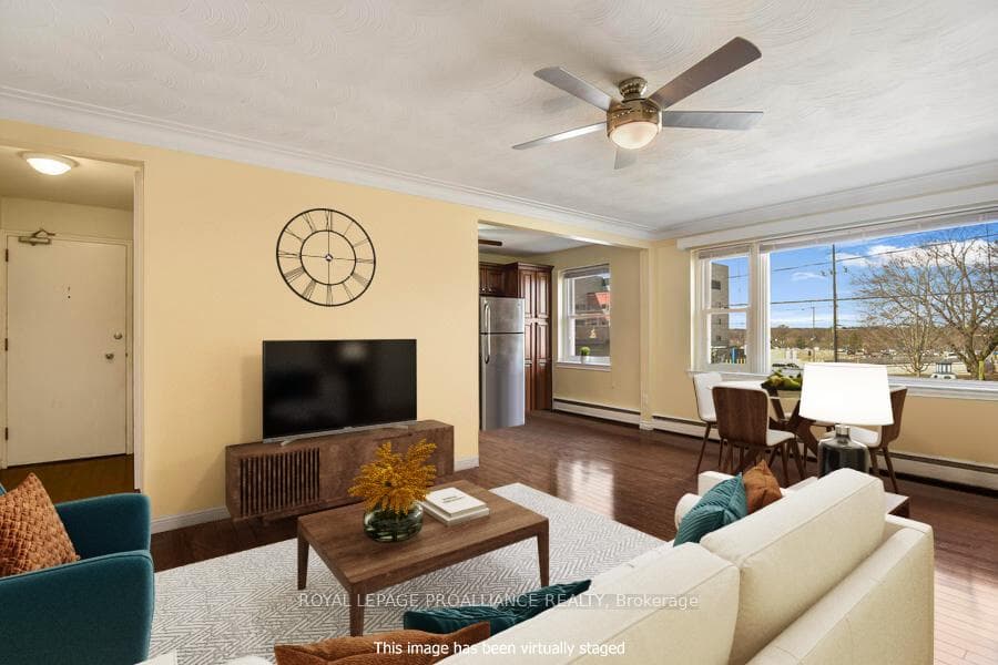 167 Pearl Street Unit 11 photo 5