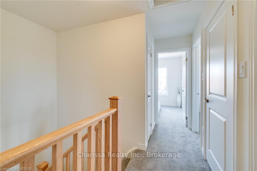 36 DRYDEN Lane Unit 110 photo 18