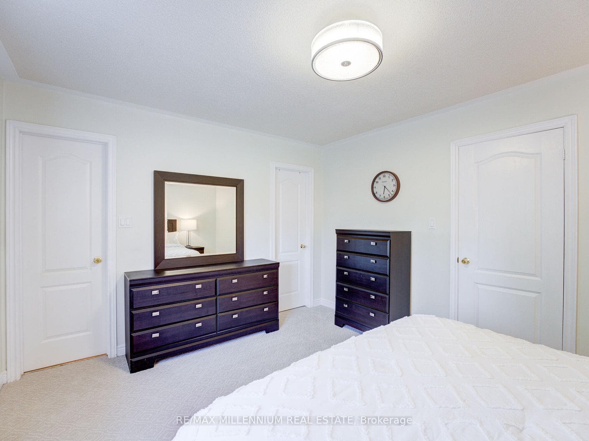 13 Harty Crescent photo 21
