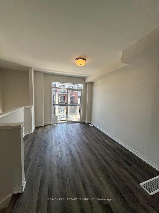 313 Conklin Road Unit 52 photo 2