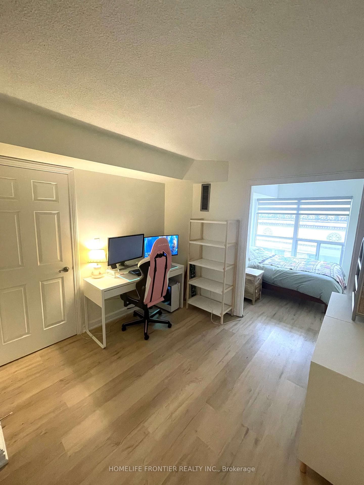 7 Carlton Street Unit 1210 photo 6
