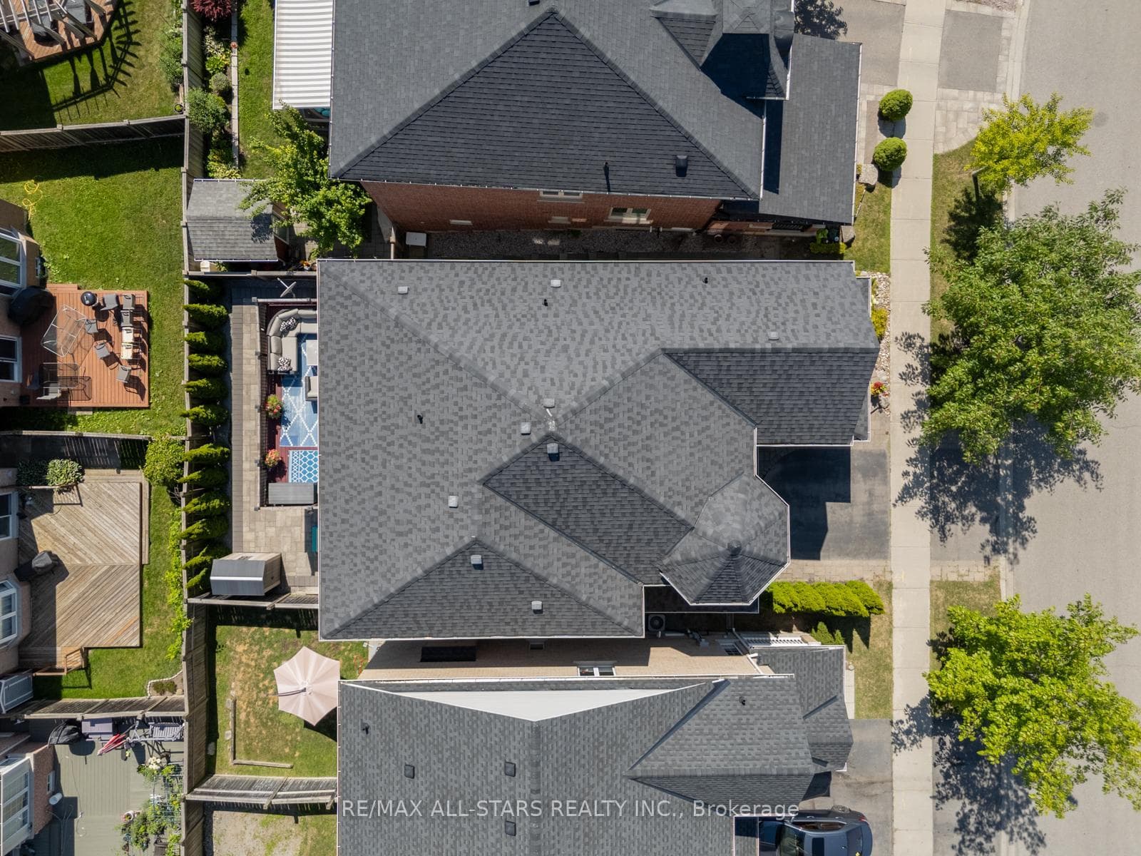 70 Isabella Garden Lane photo 46