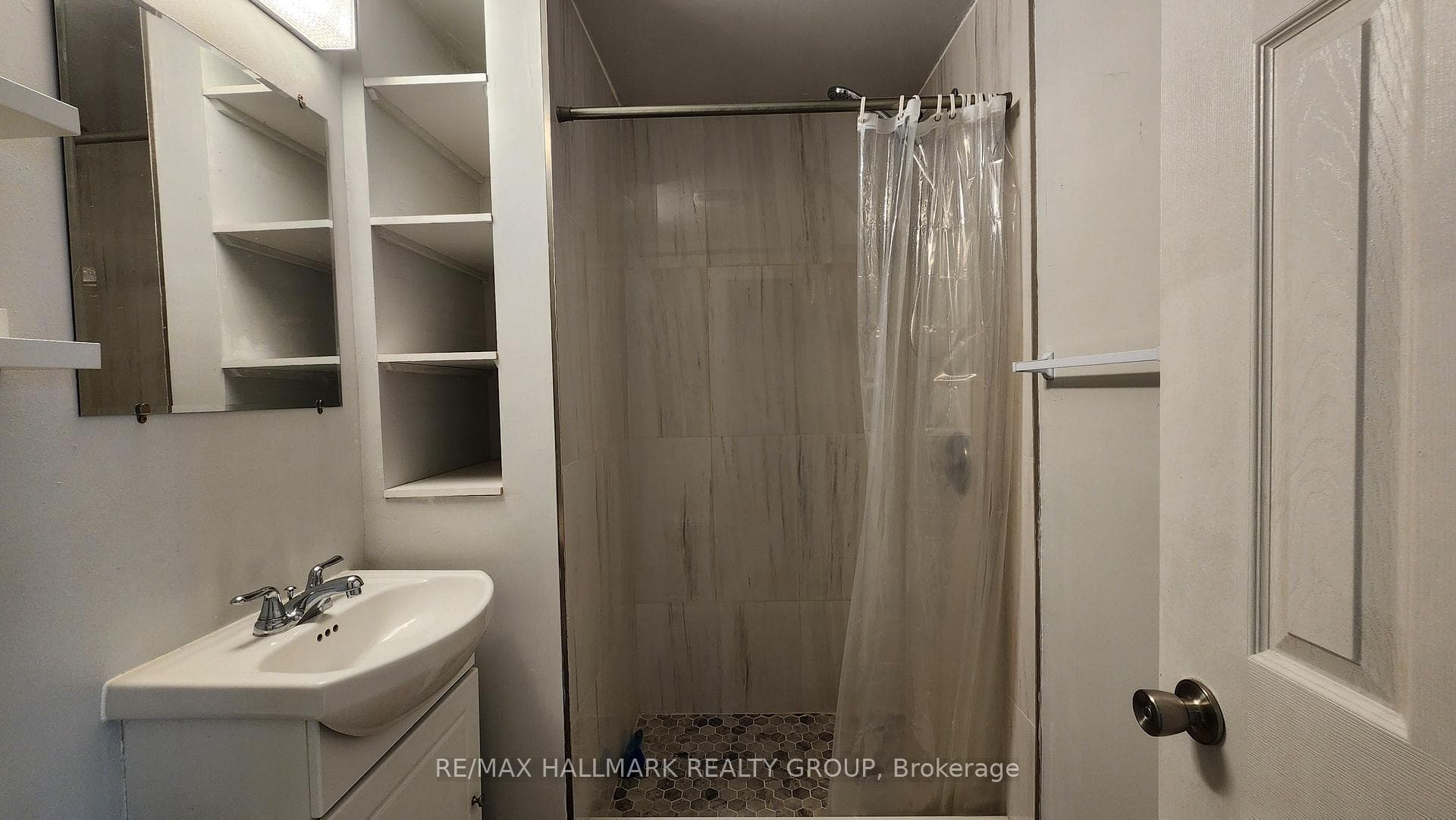 125 Glenora Street Unit 3 photo 28