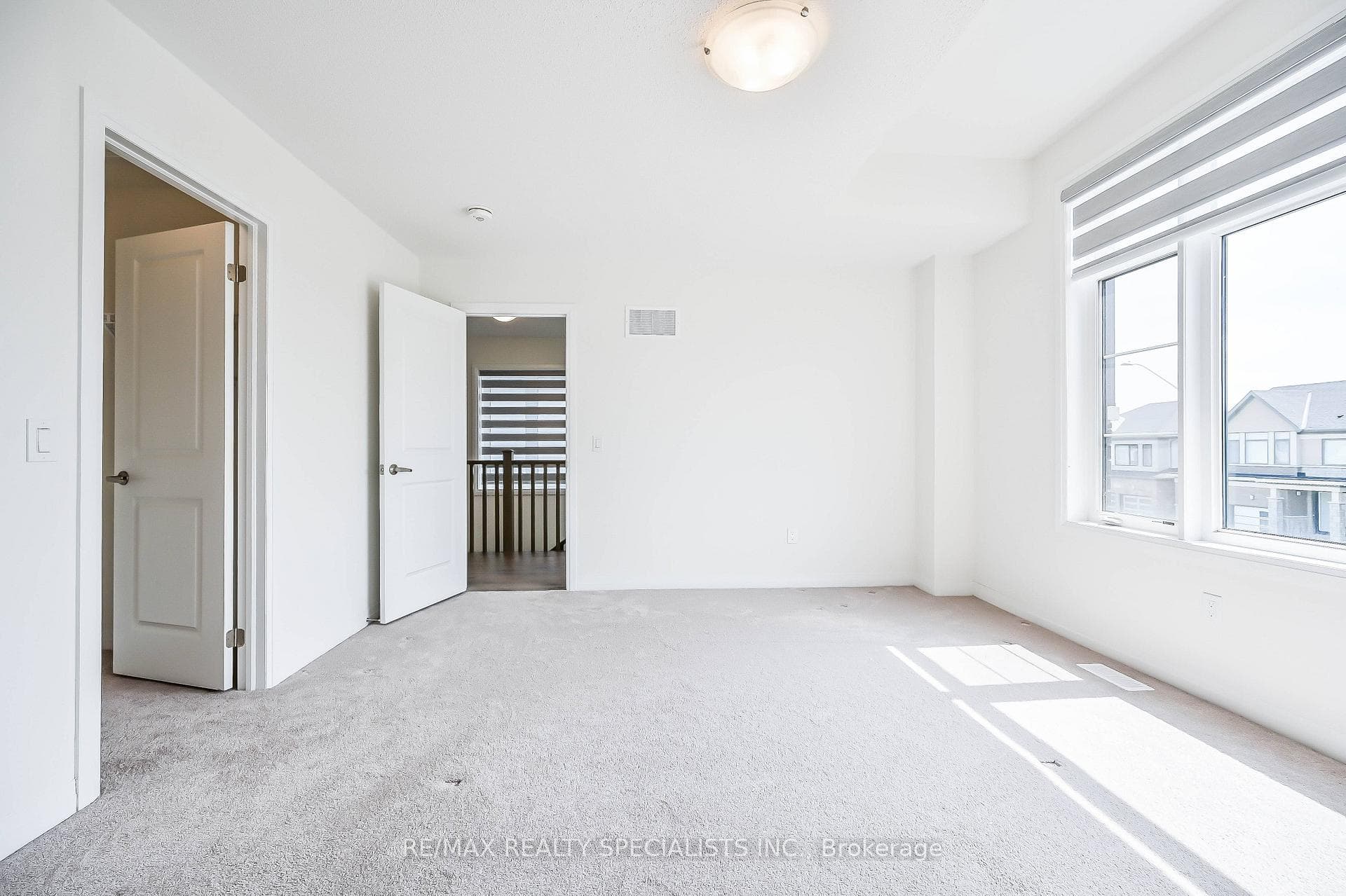 92 YALE Drive photo 30