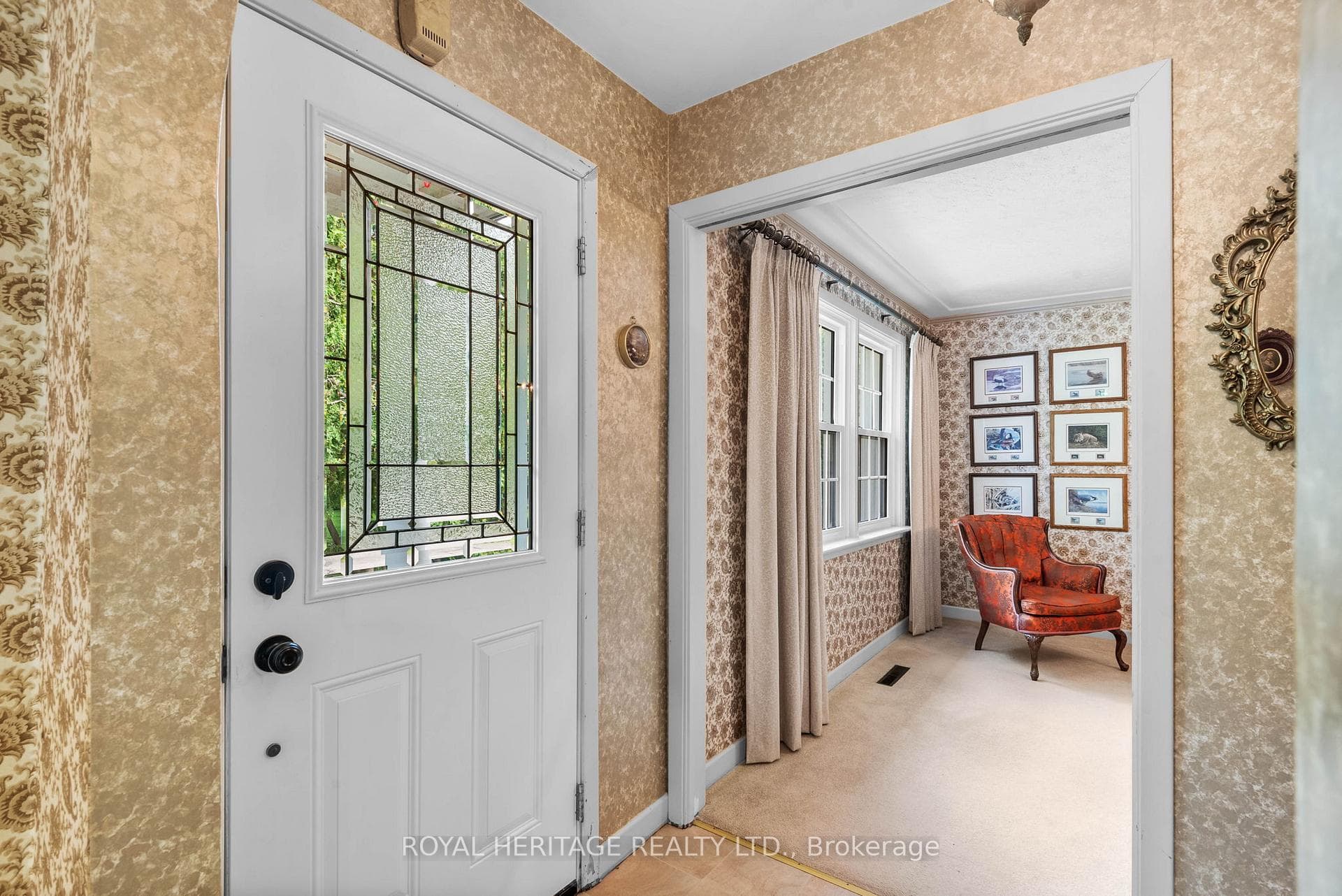 8 Clifton Street photo 6