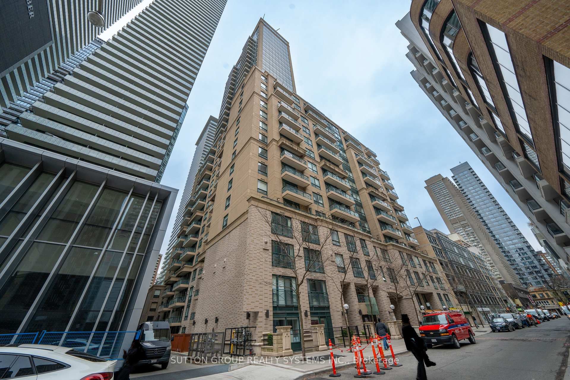 35 Hayden Street Unit 106 photo 21