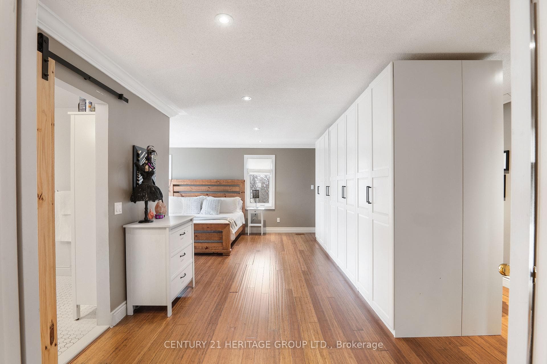 3 Algonquin Court photo 12