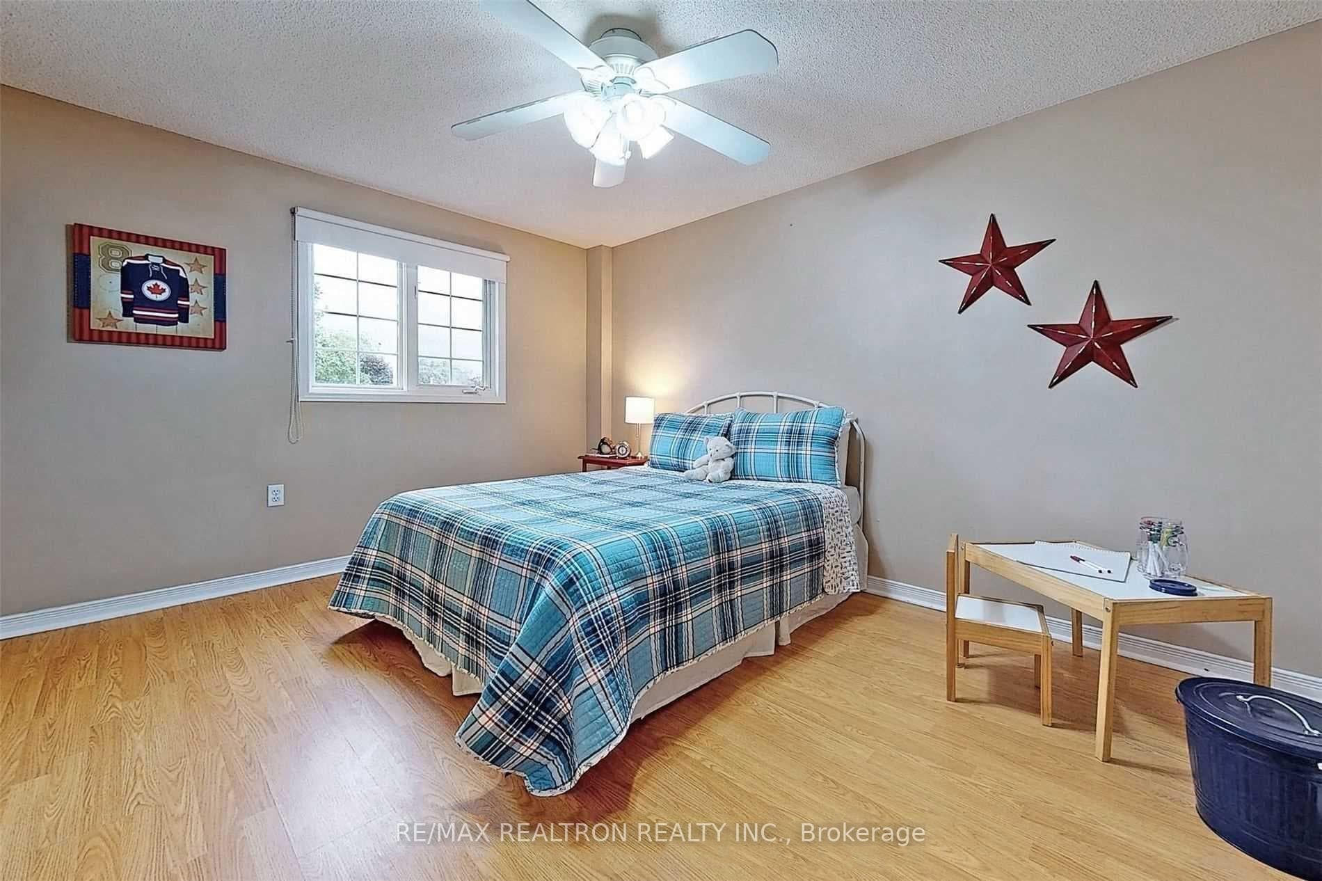48 Jones Drive photo 15