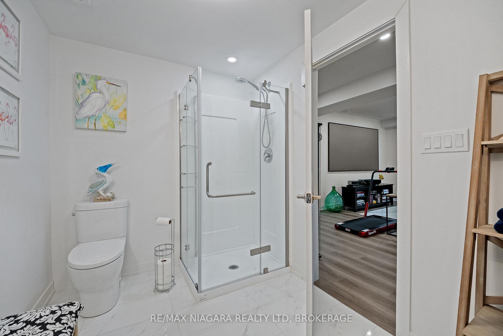 3600 Hibbard Street photo 33