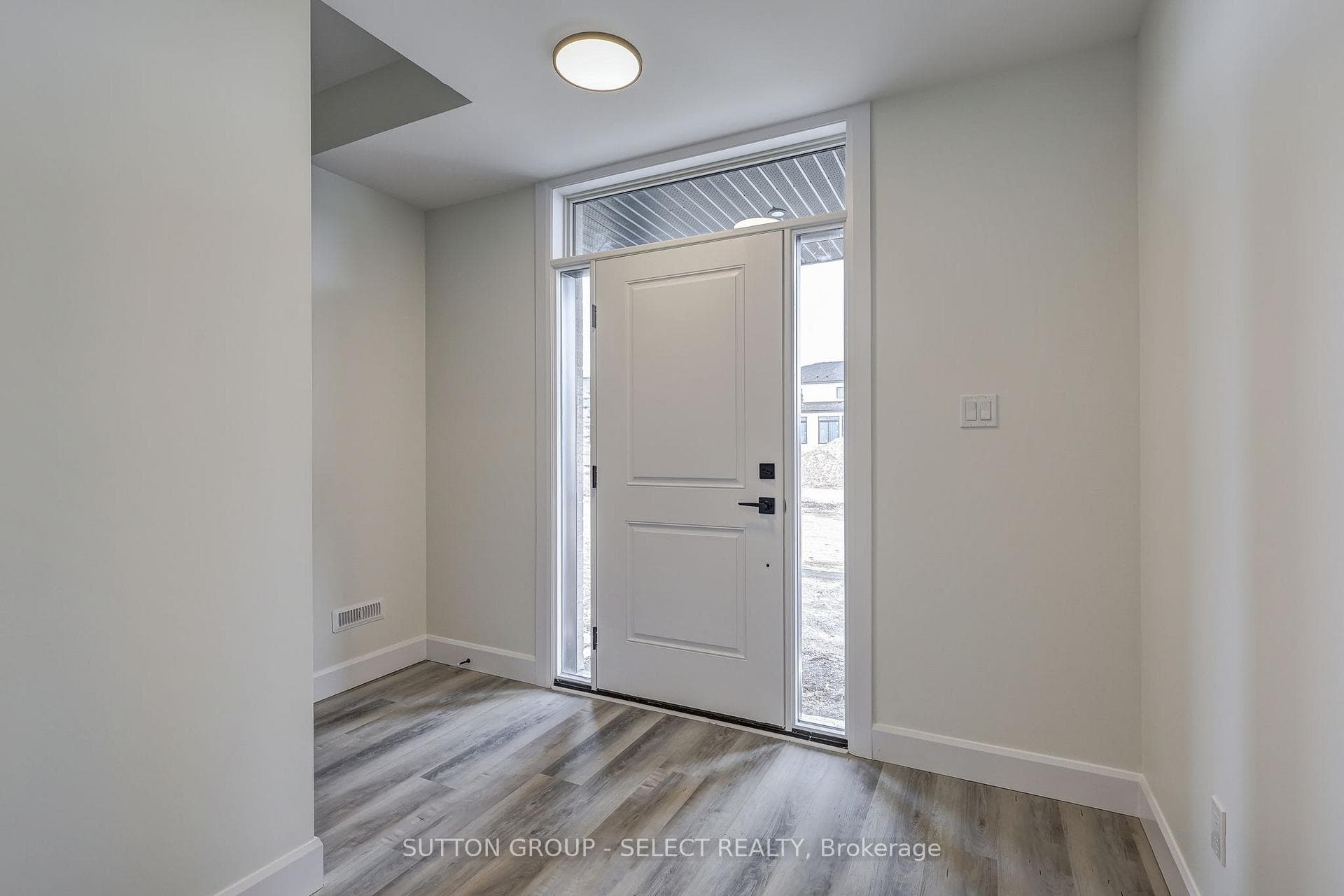 773 Banyan Lane photo 6