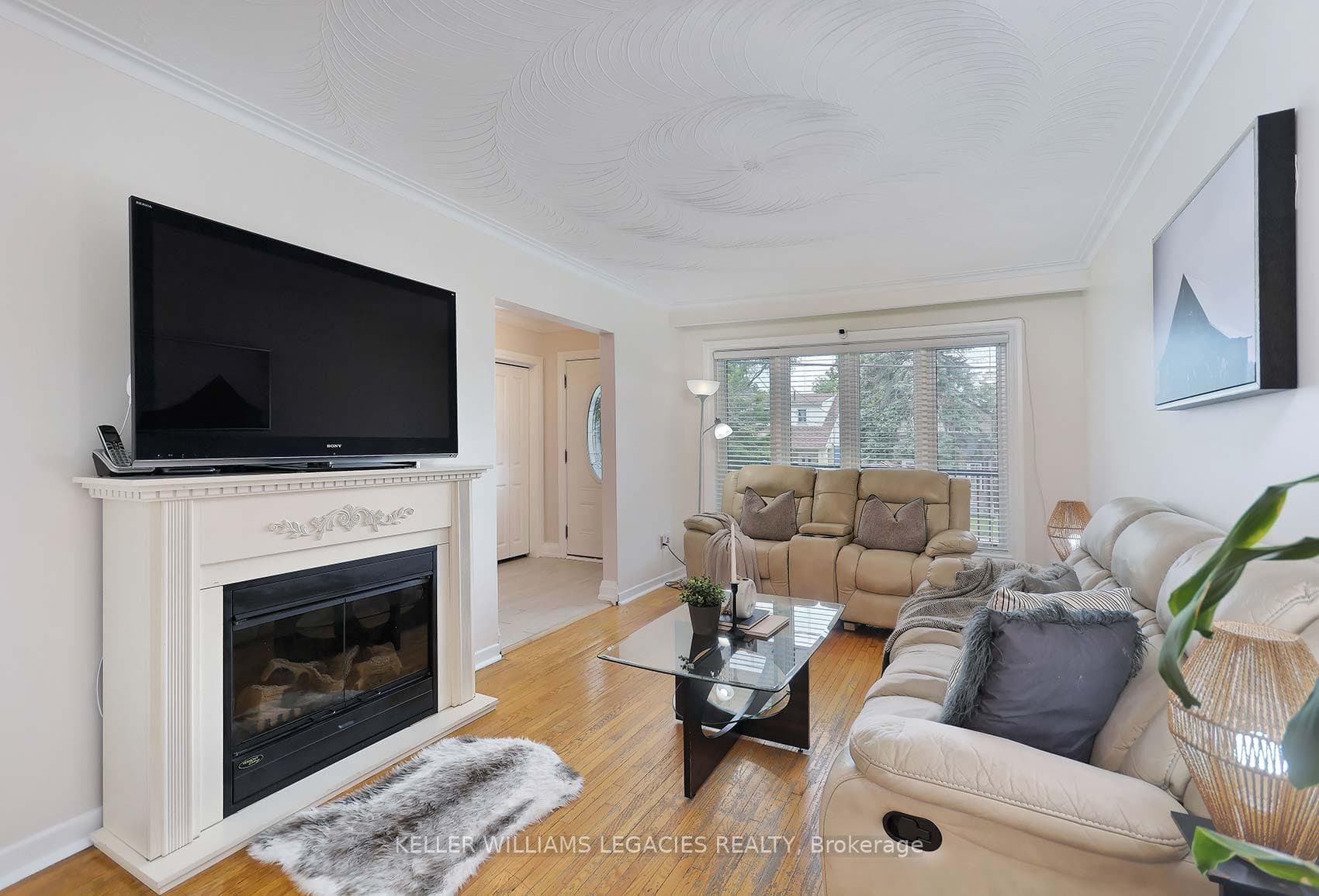 57 Rockcliffe Boulevard photo 1