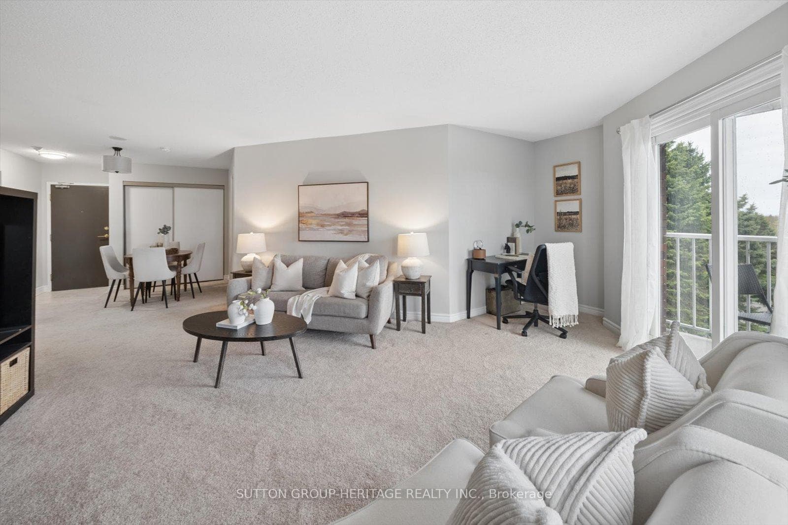 Spacious Living area