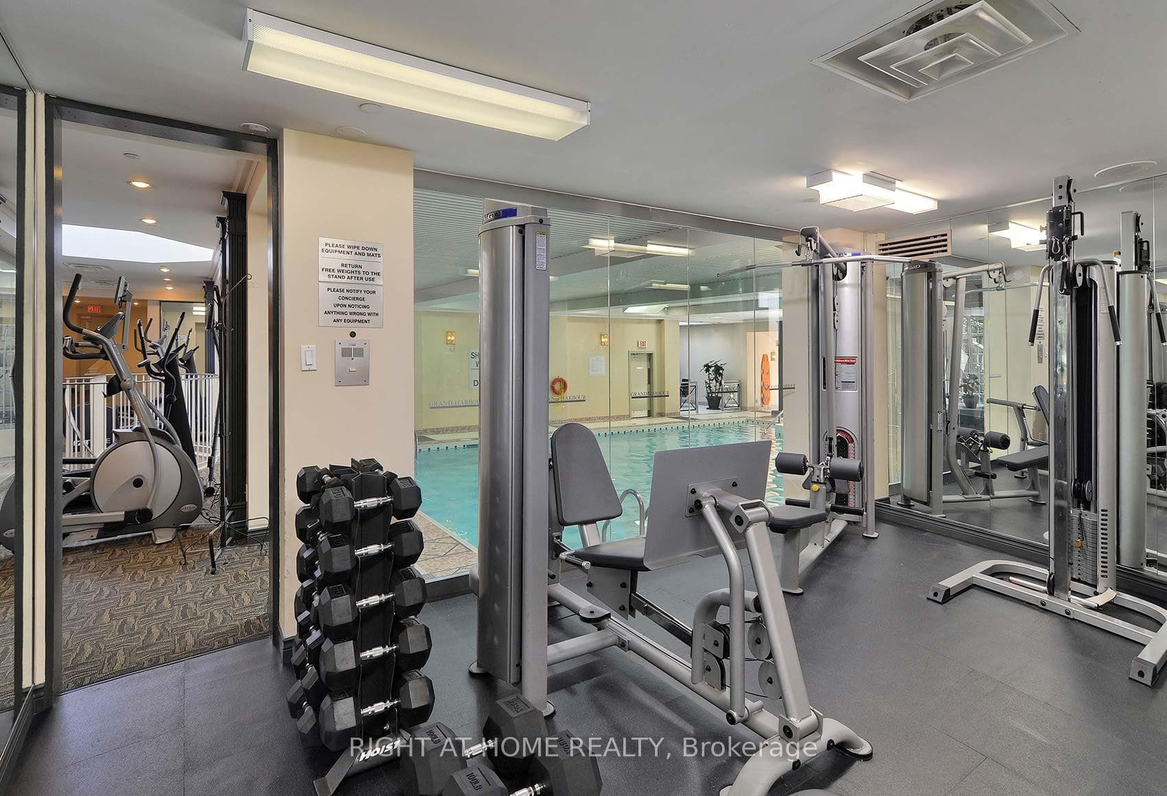 2285 Lake Shore Boulevard Unit 1509 photo 20