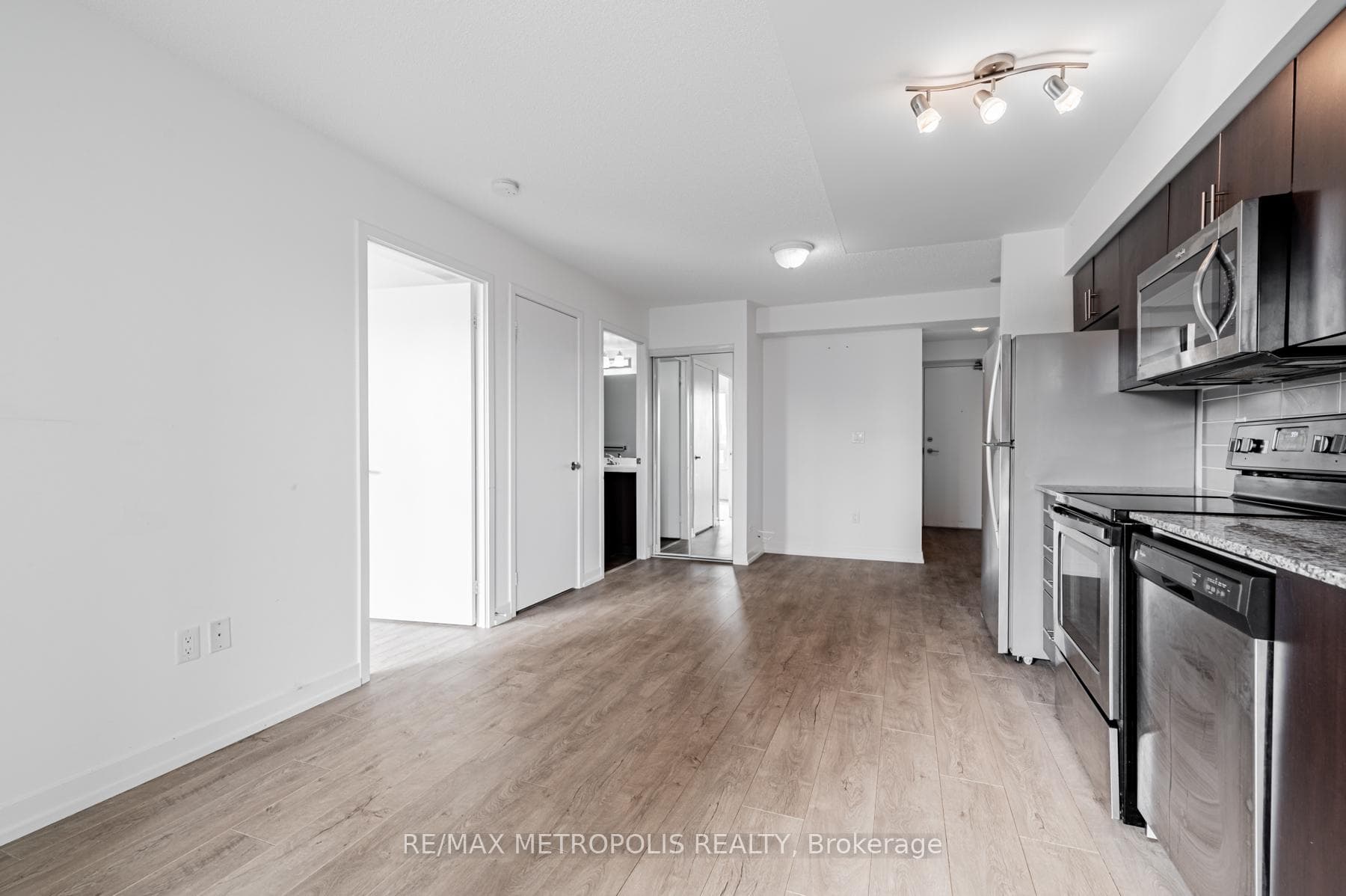 1420 Dupont Street Unit 616 photo 9