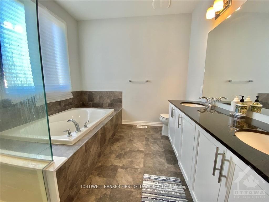 924 WHIMBREL Way photo 10