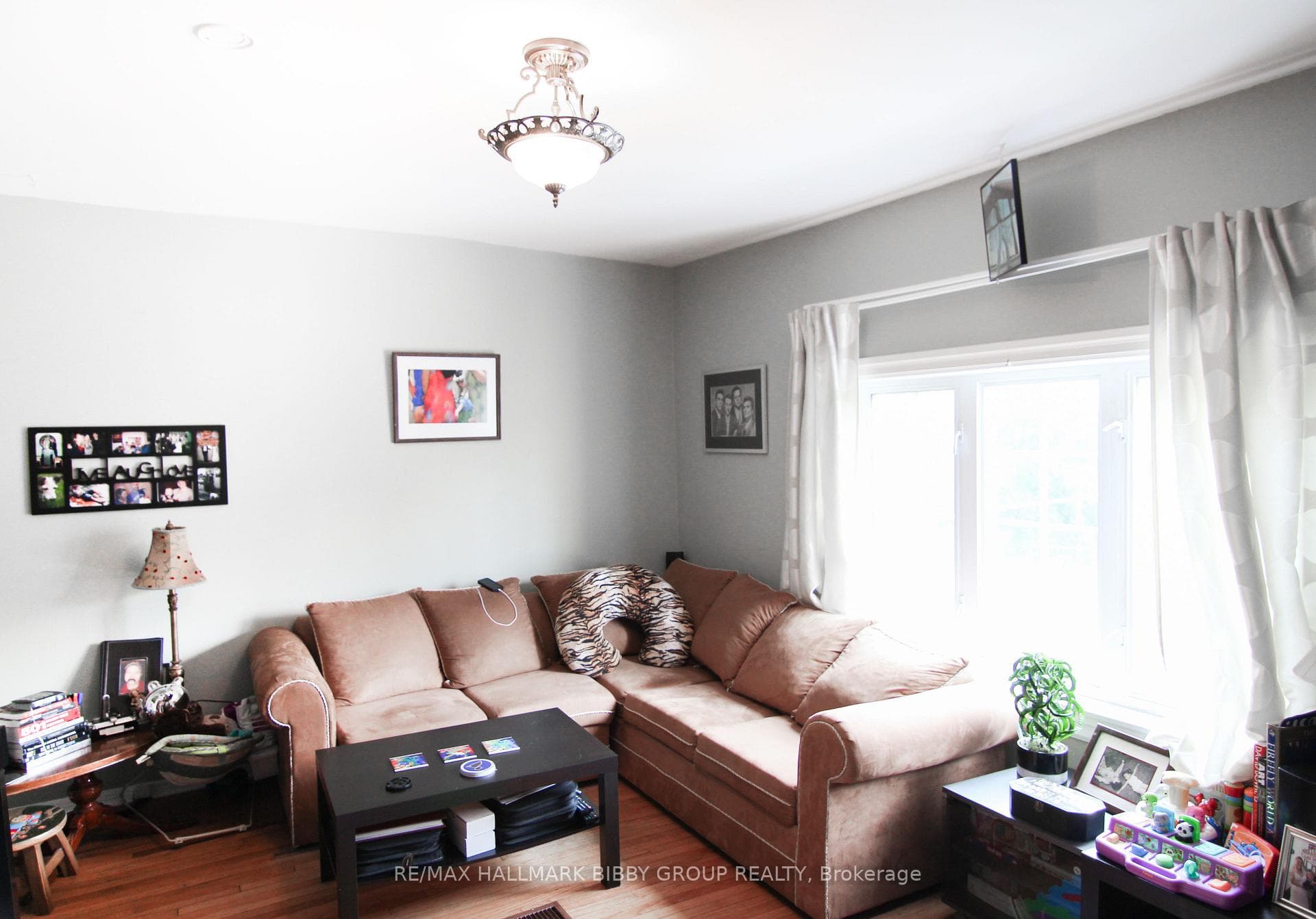 180 Eastwood Road photo 5