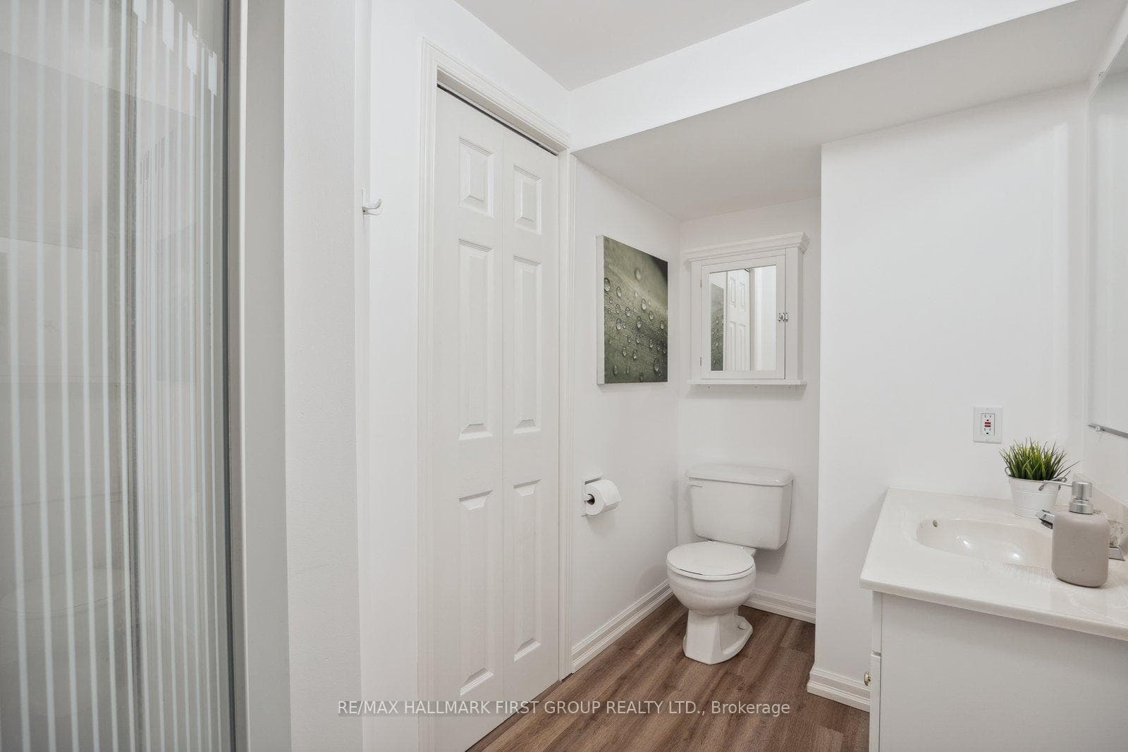 3pc Bath in Basement