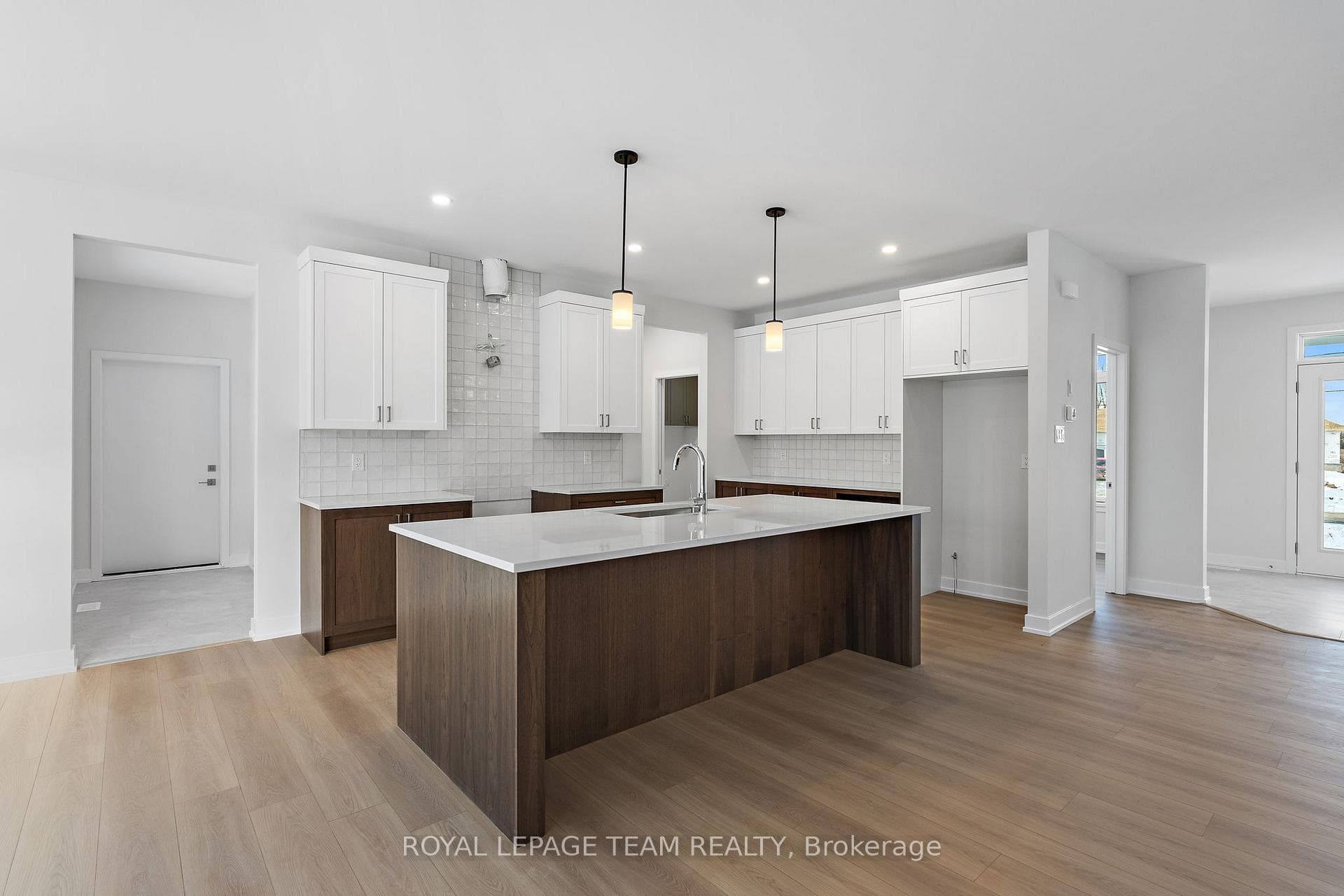 46 TENNANT Drive photo 11