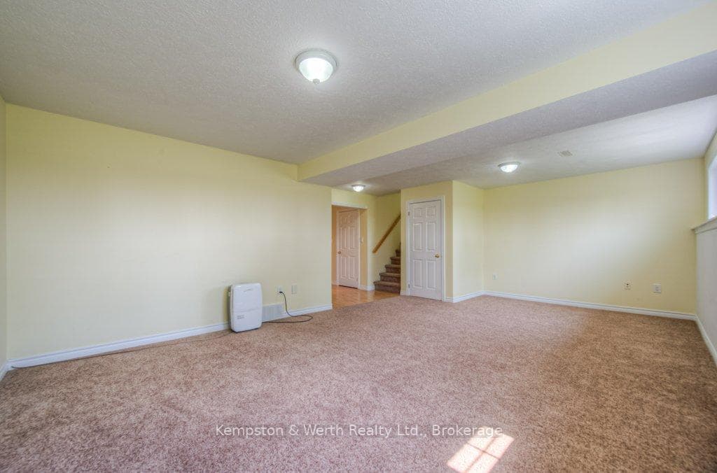 8430 175 Road photo 28