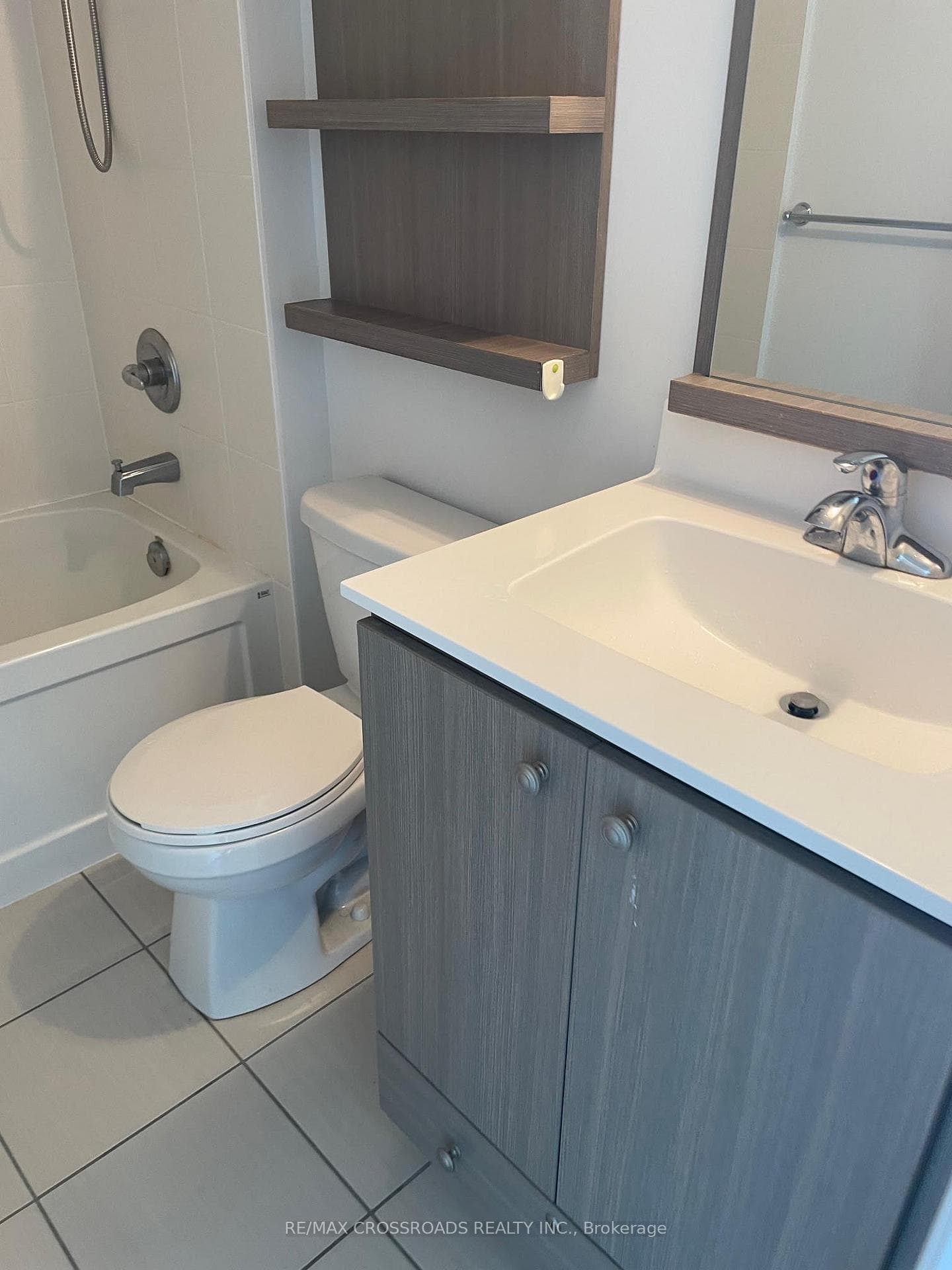 275 Yorkland Road Unit 1501 photo 9