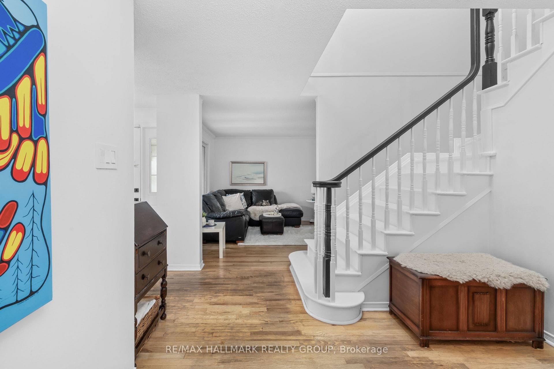 652 Thicket Way photo 7
