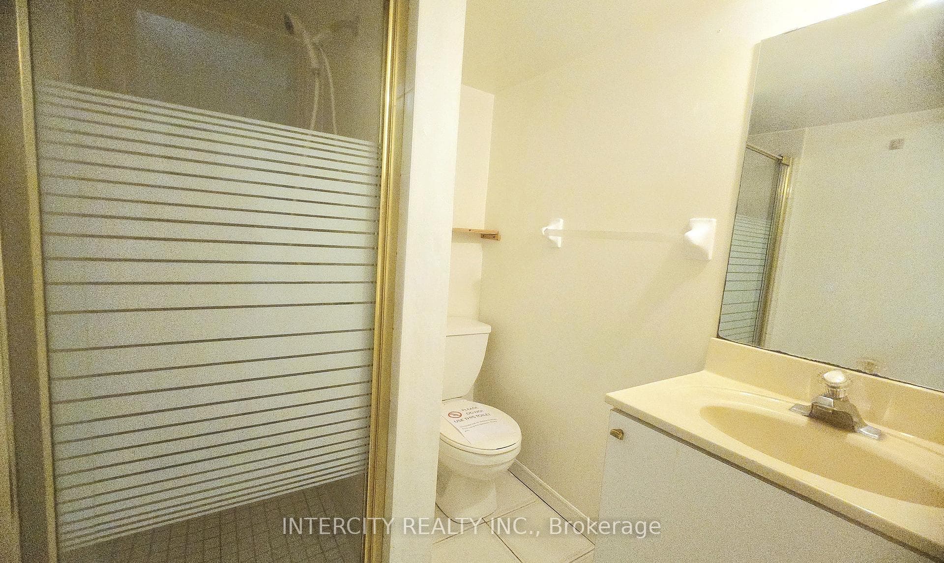 49 Mossbrook Crescent photo 24