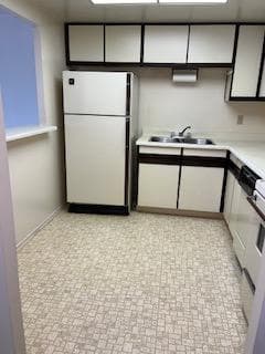 20 Dean Park Road Unit 107 photo 6