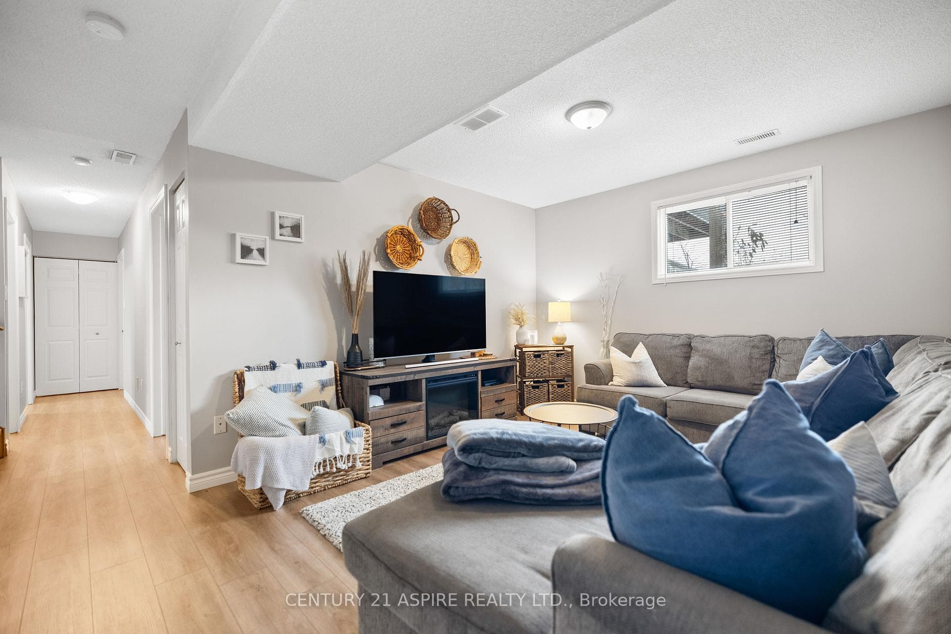 15 Dutch Drive photo 26