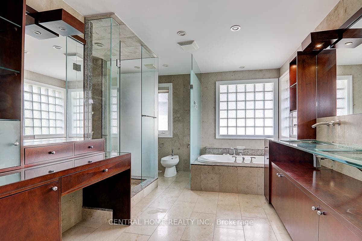 134 Bradgate Drive photo 21