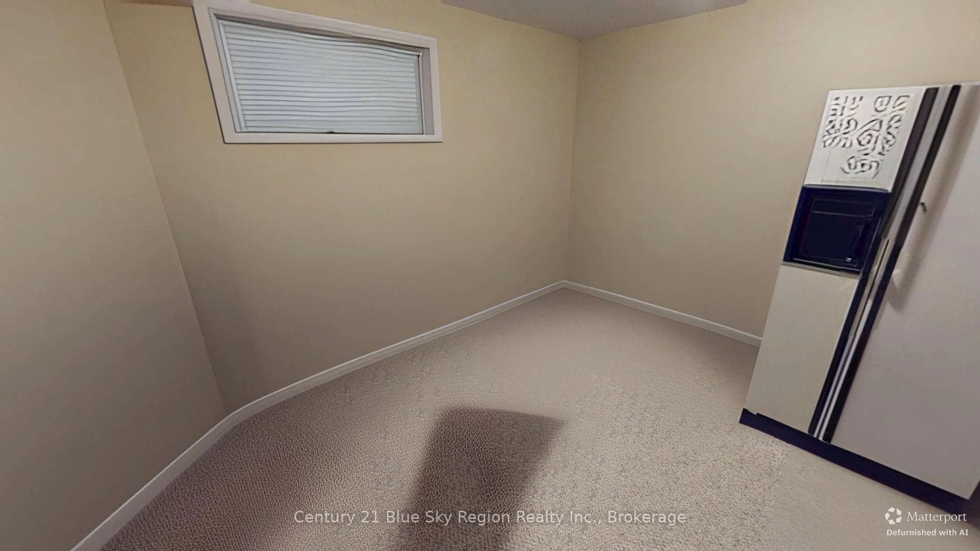 634 Tackaberry Drive photo 33
