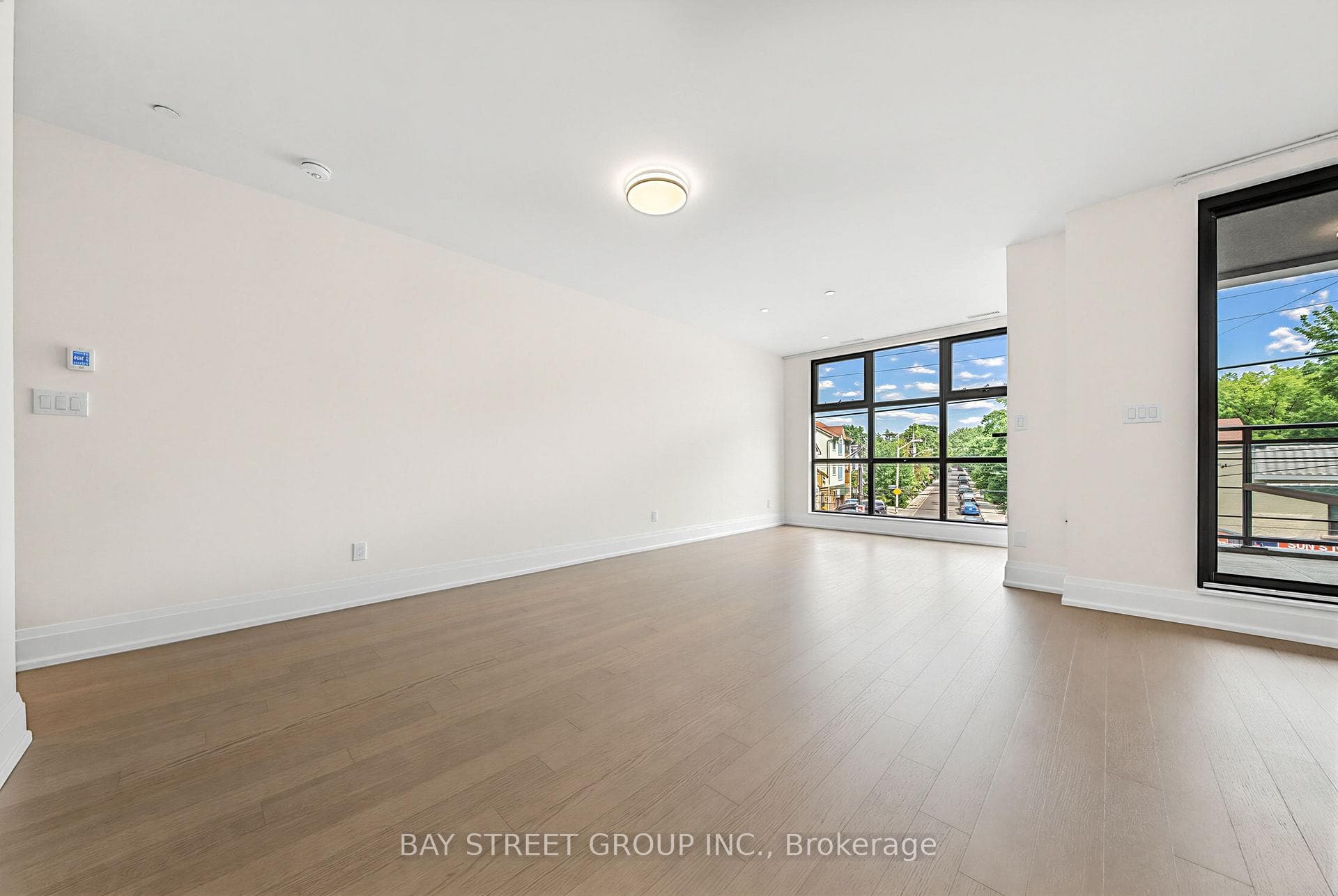 365 Beech Avenue Unit 208 photo 14
