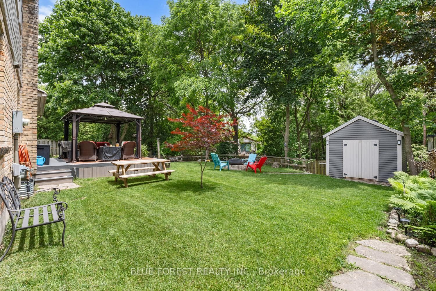 92 Salem Court photo 46