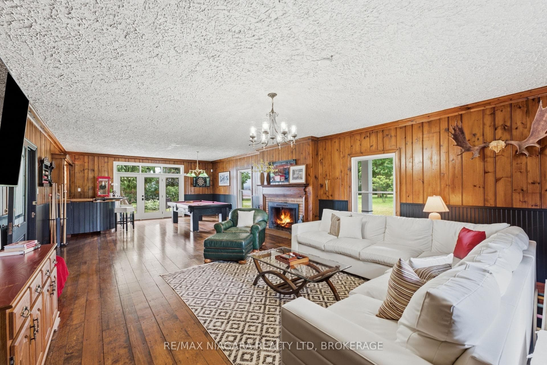 214 Windmill Point Road photo 11