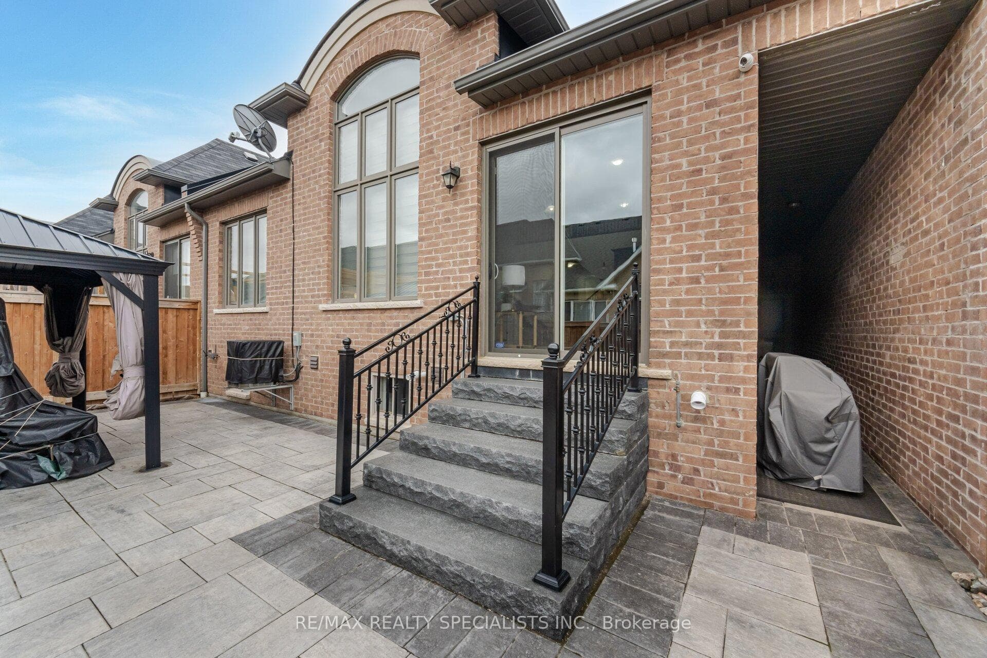 40 Hopevalley Crescent photo 33